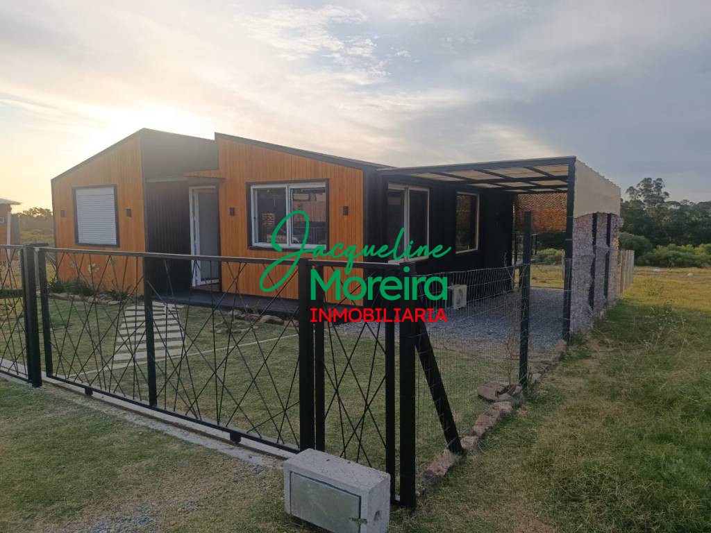 NATURA - Moderna propiedad EN VENTA en un entorno natural