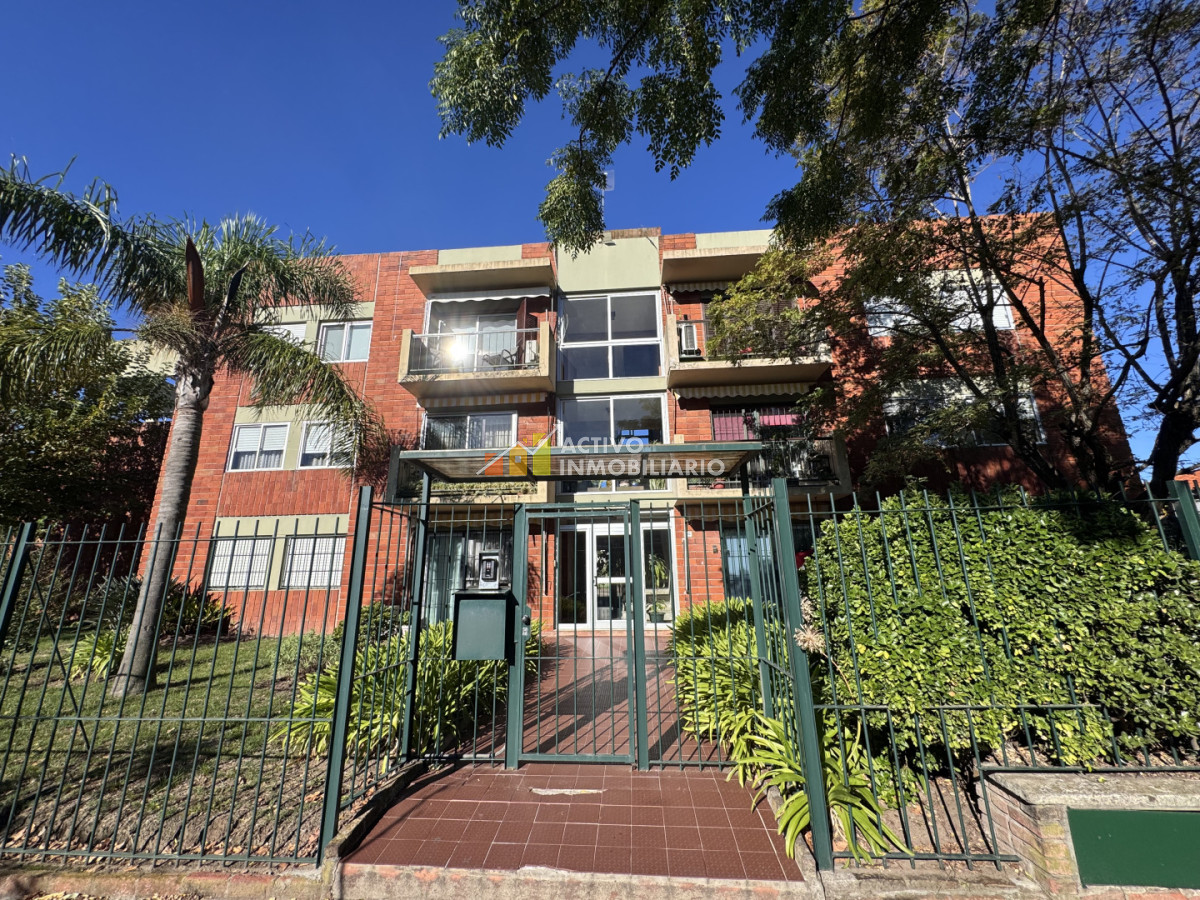 Venta apartamento 3 dormitorios + cochera - Punta Gorda