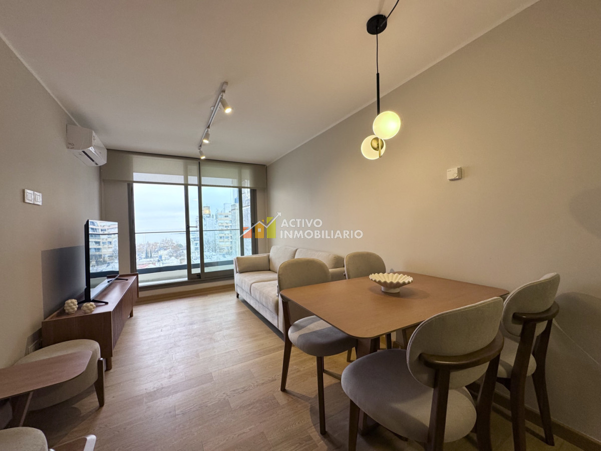 Alquiler apartamento 1 dormitorio amoblado + Balcón - Parque Rodó