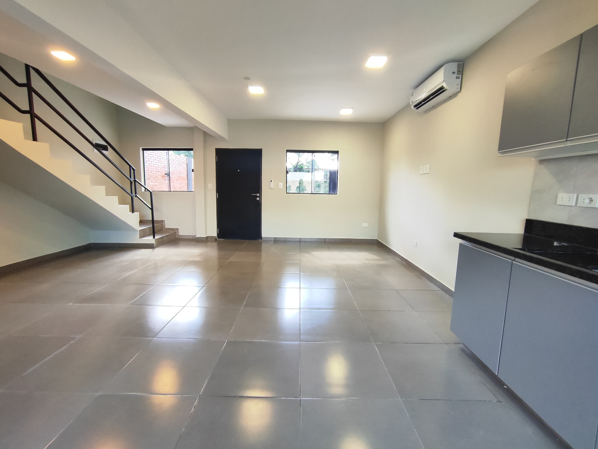 Dúplex en alquiler en Luque — foto 3