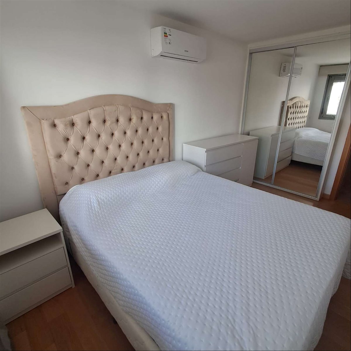 Apartamento de 1 dormitorio amueblado con garage · Foto 11
