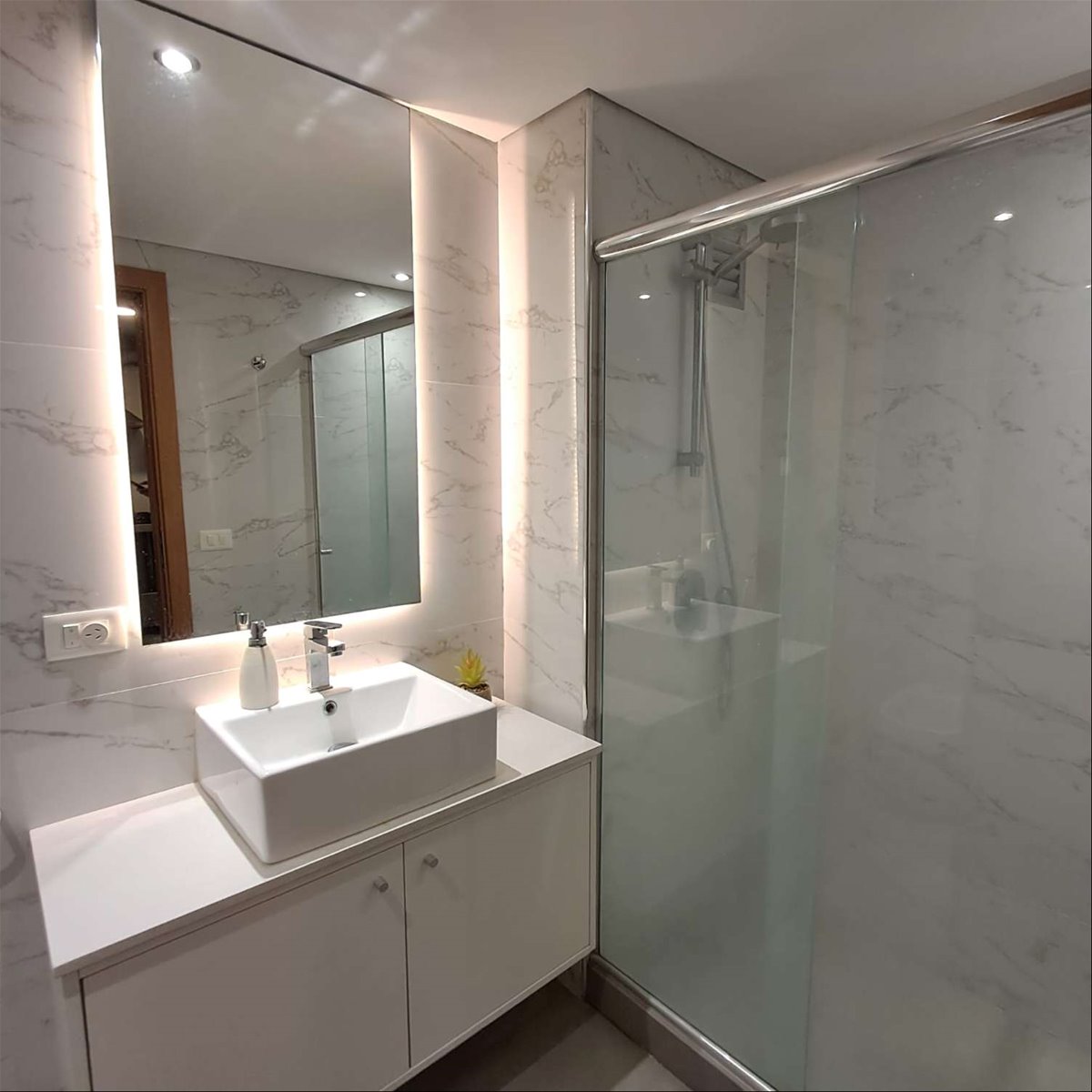 Apartamento de 1 dormitorio amueblado con garage · Foto 9