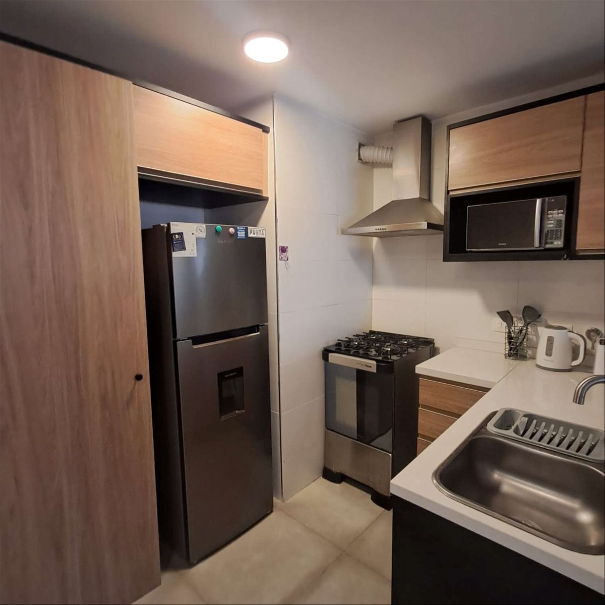 Apartamento de 1 dormitorio amueblado con garage · Foto 5