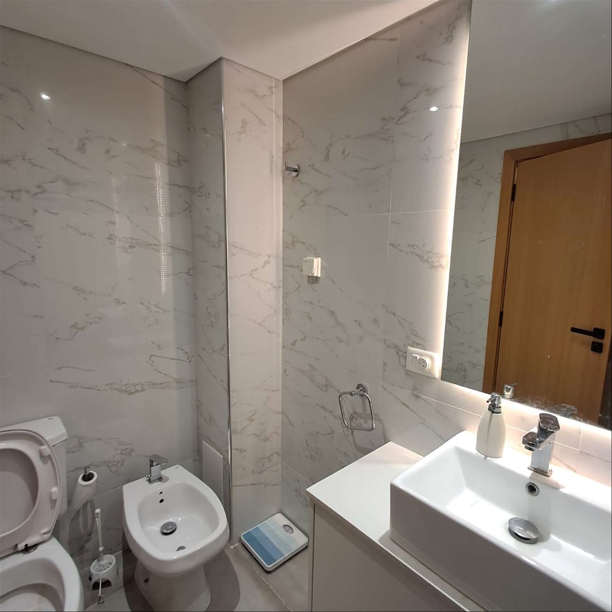 Apartamento de 1 dormitorio amueblado con garage · Foto 8