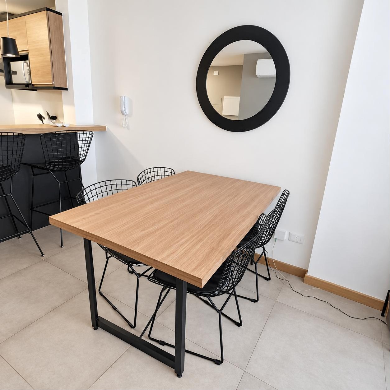 Apartamento de 1 dormitorio amueblado con garage · Photo 4