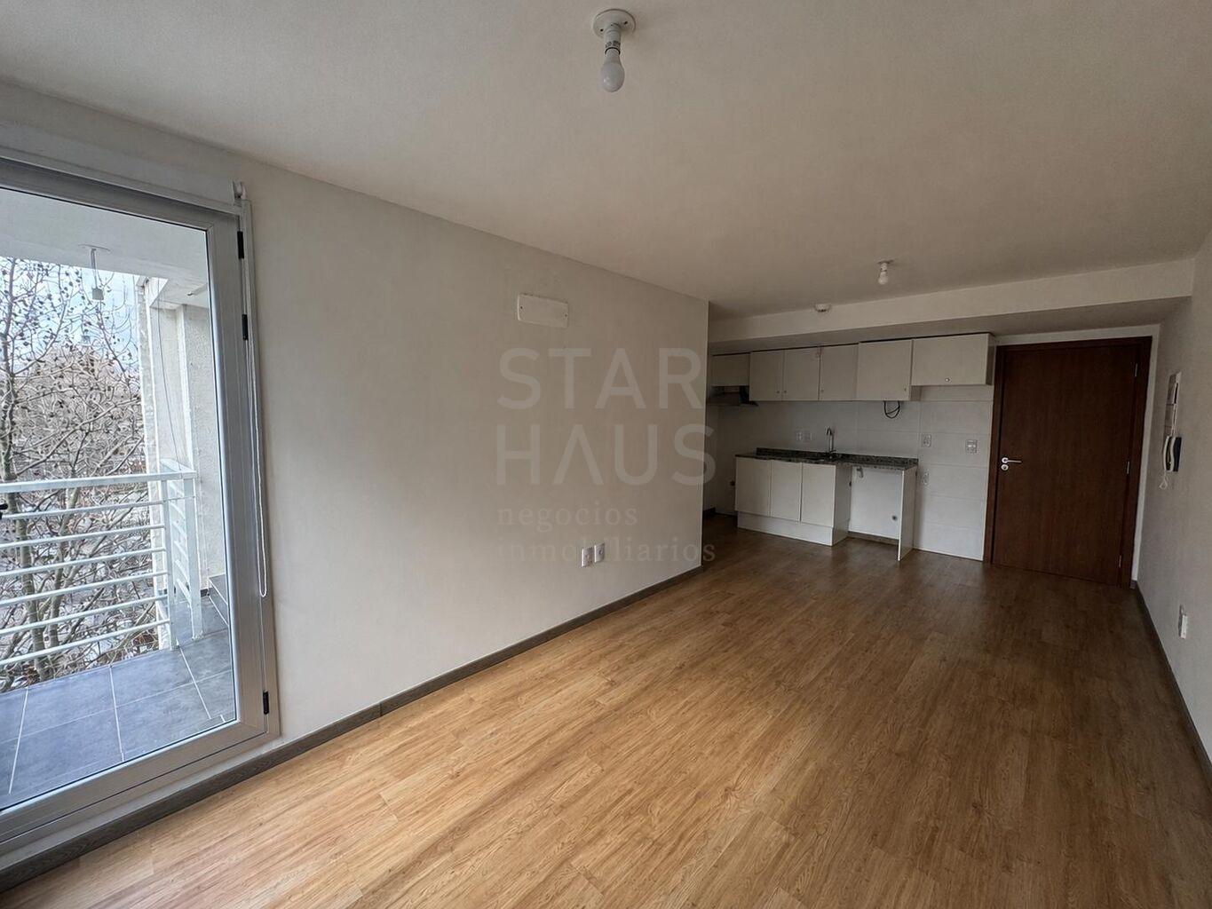 Alquiler Apartamento 1 Dormitorio con Garage y Balcón en Parque Rodo · Foto 9