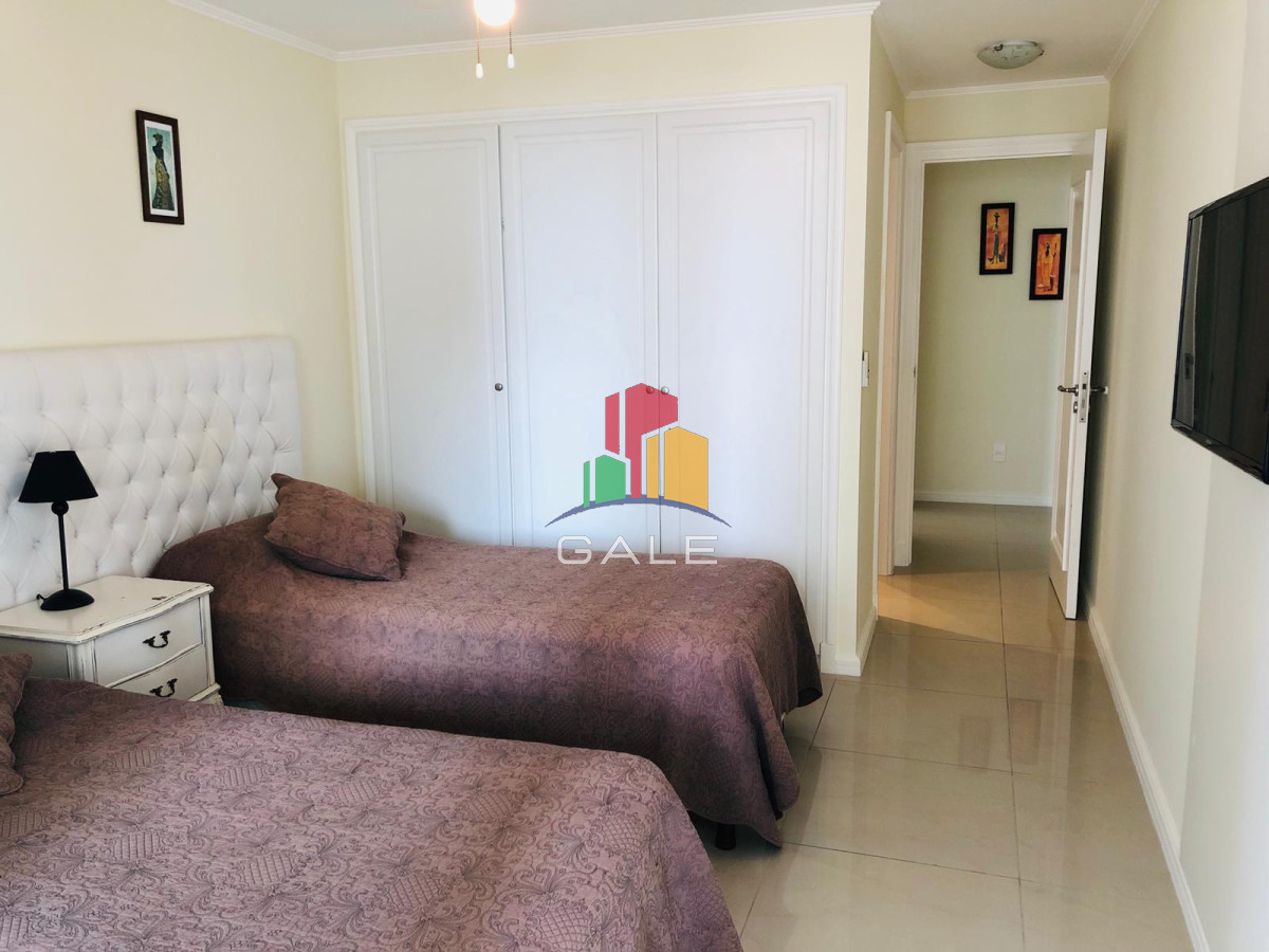 Apartamento en Imperiale Cuatro Dormitorios Punta del Este · Foto 5