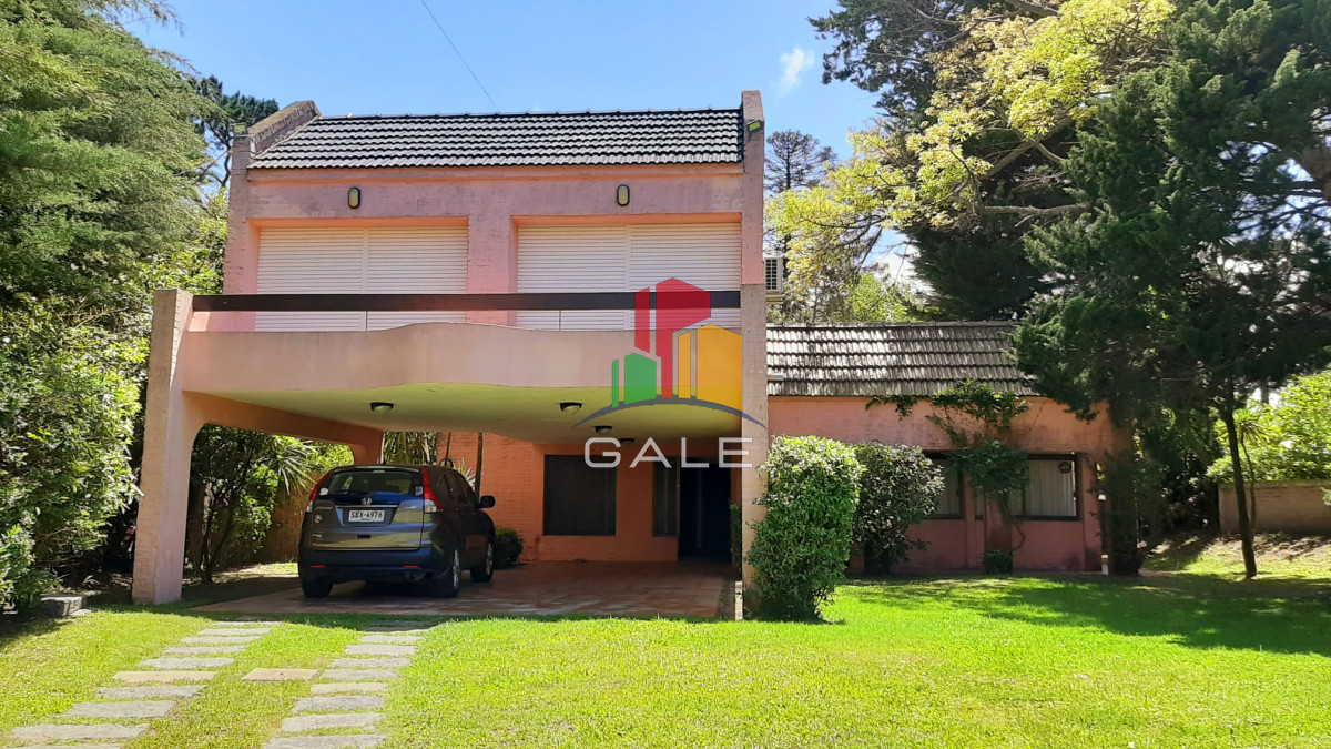 Departamento en alquiler bajo precio de mercado en Playa Mansa