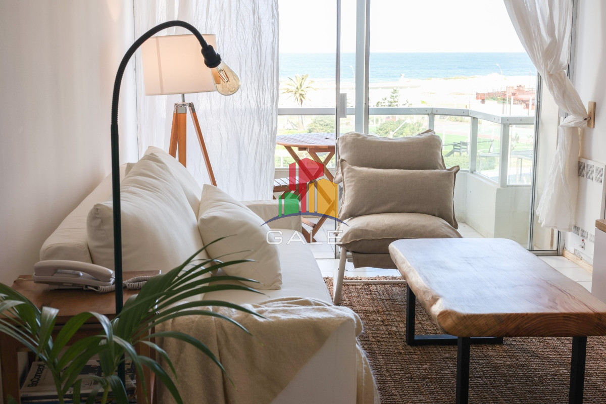 Apartamento en venta en Playa Mansa
