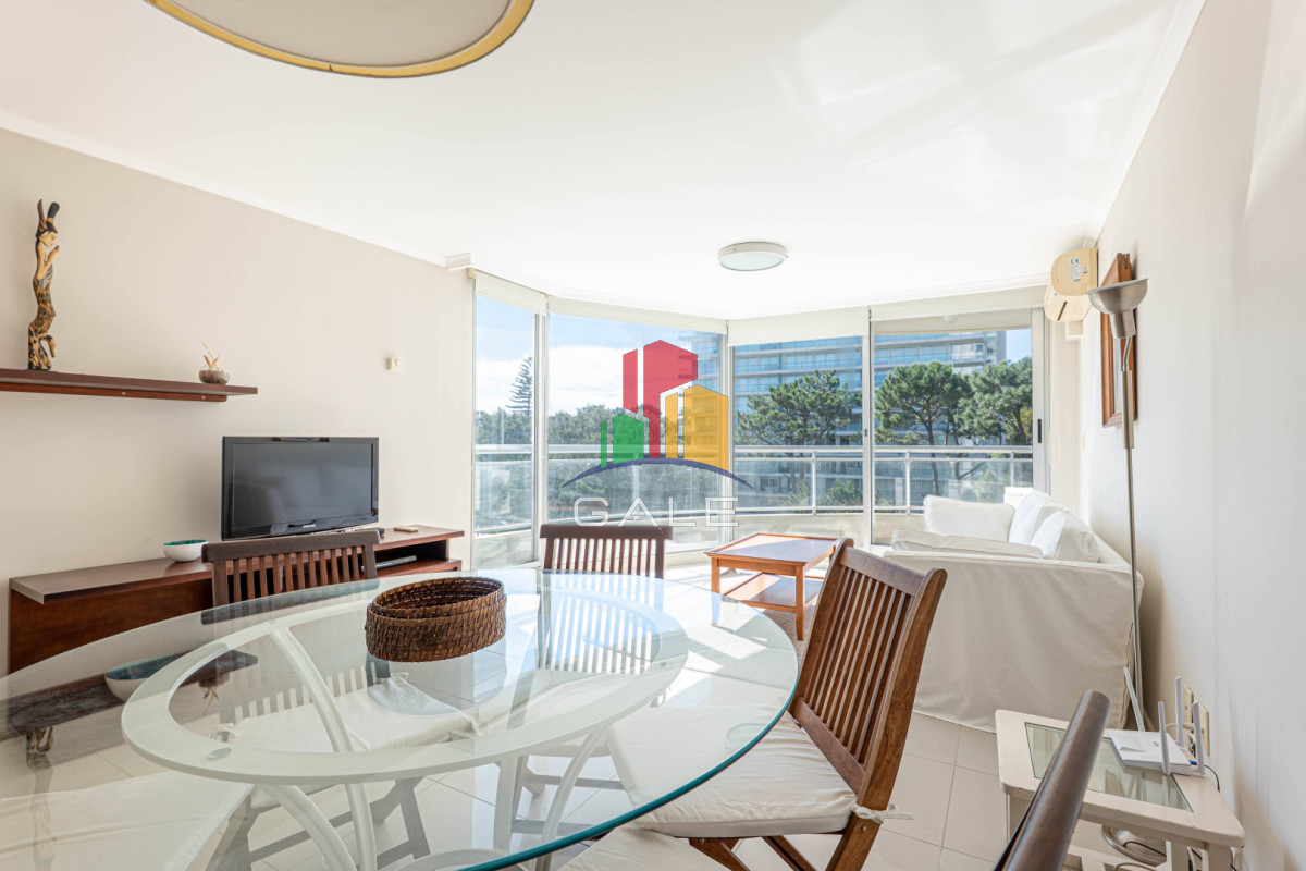 Amplio apartamento en Aidy Grill, Punta del Este