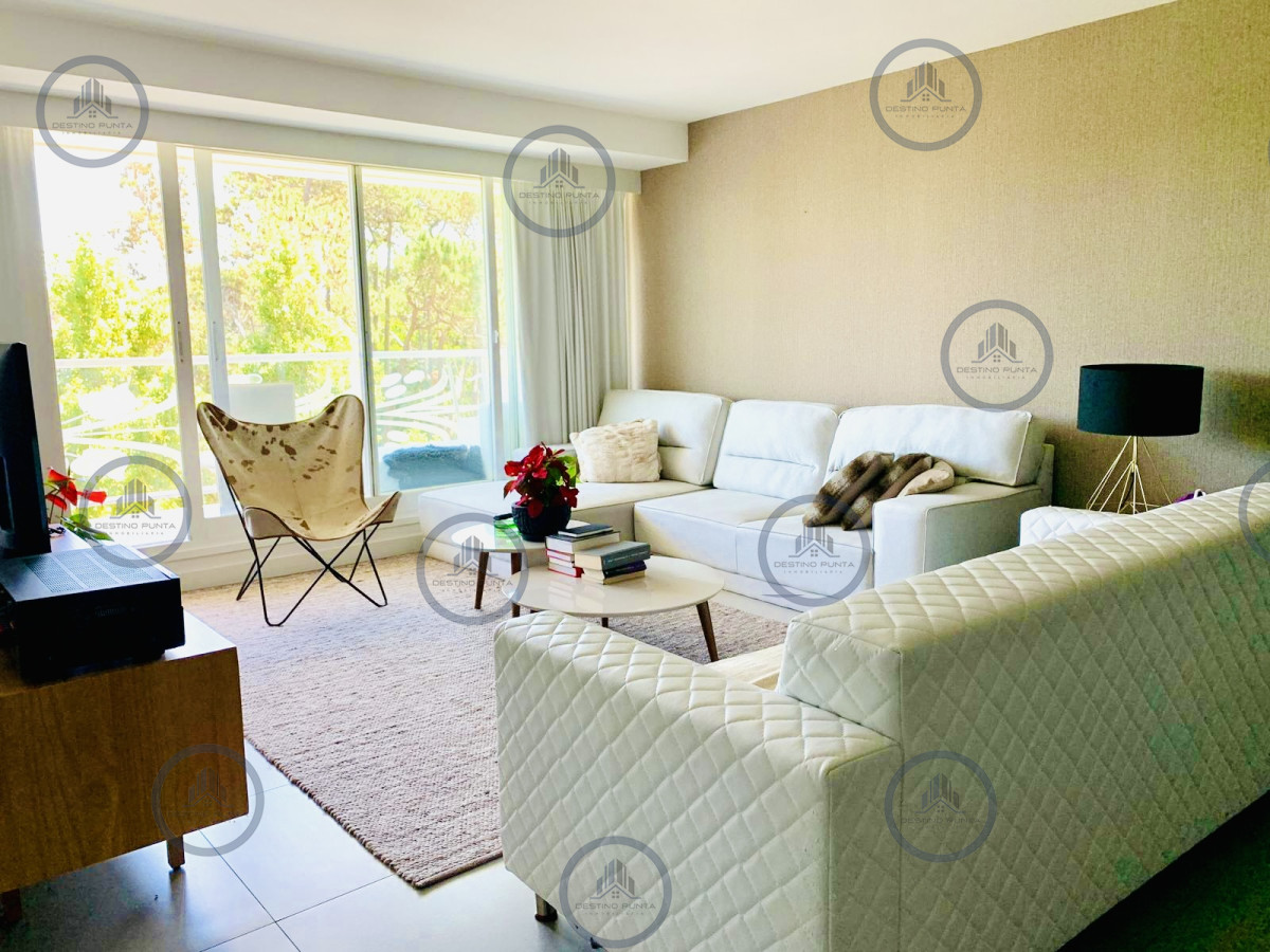 Venta de Apartamento de 3 Dormitorios en YOO - Punta del Este