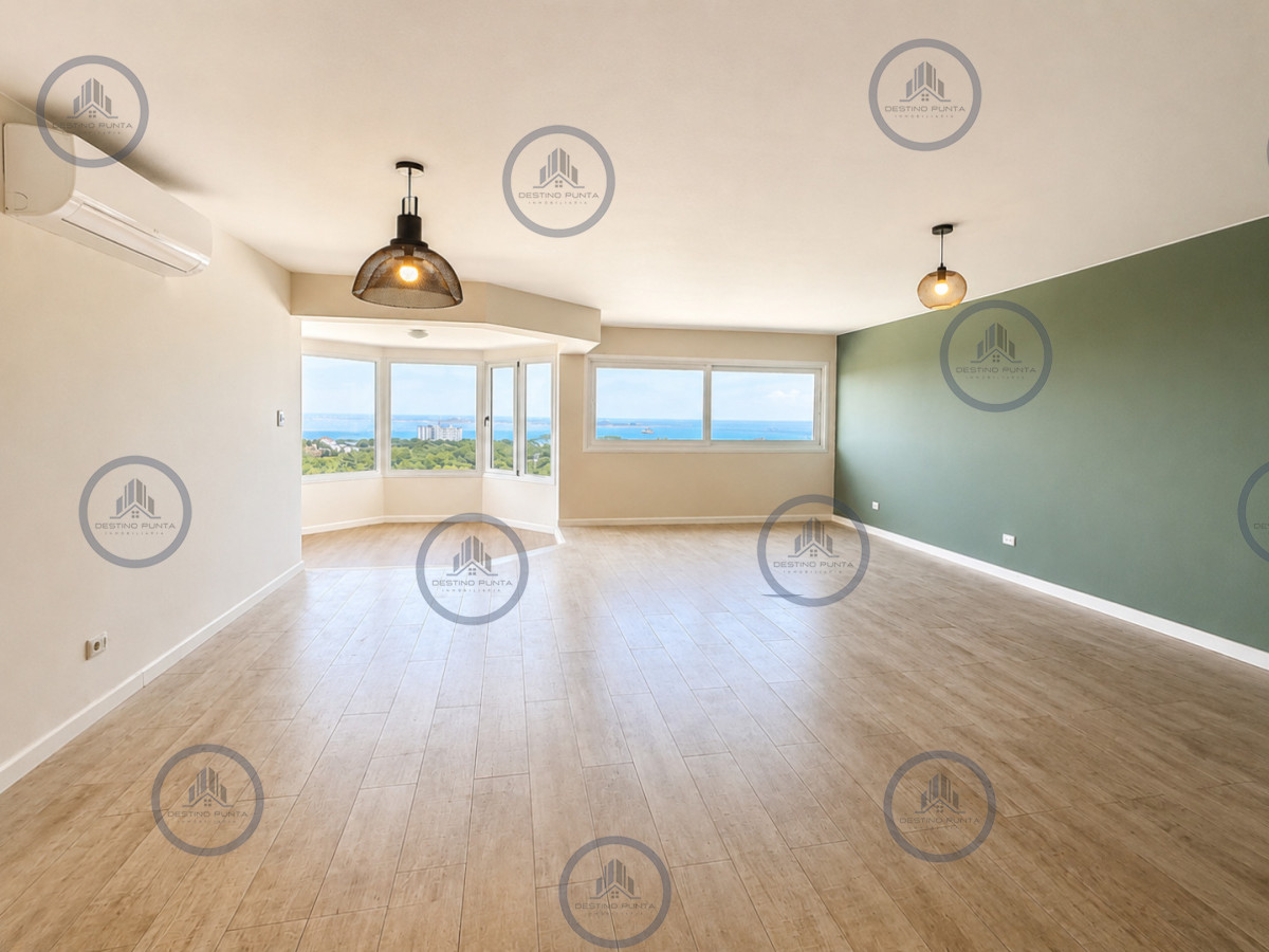 Alquiler Anual Apartamento de 3 Dormitorios, Reciclado, Sin Muebles, sobre Roosevelt Punta del Este