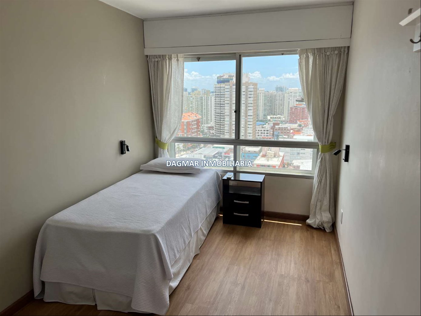 Alquiler anual Piso alto remodelado Gorlero y calle 20 · Foto 11