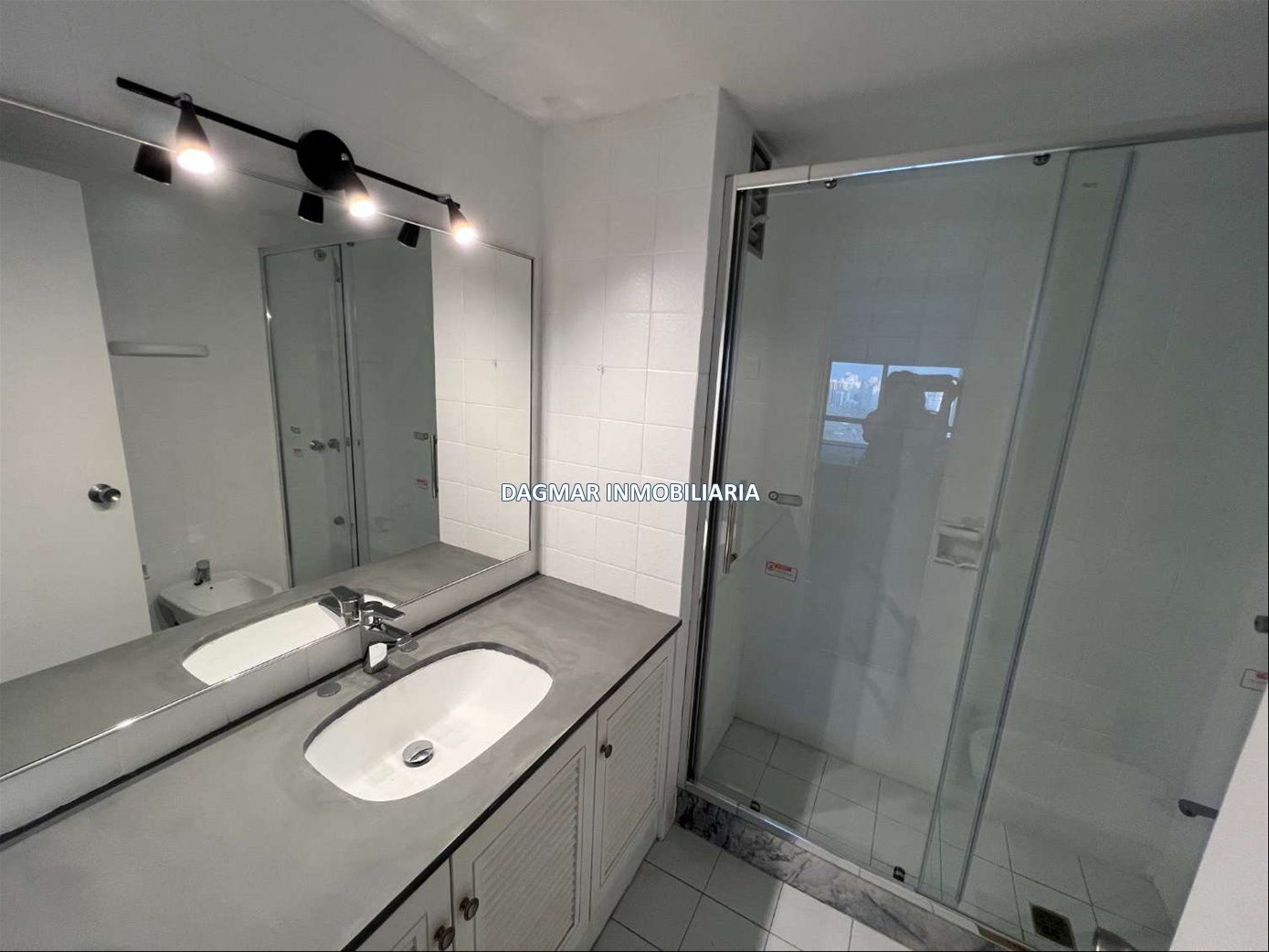 Alquiler anual Piso alto remodelado Gorlero y calle 20 · Foto 9