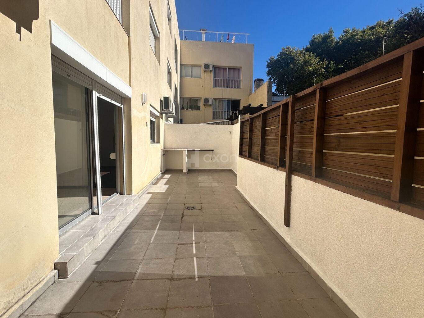 ALQUILER APARTAMENTO 1 DORMITORIO POCITOS CON PATIO Y GARAJE · Foto 5