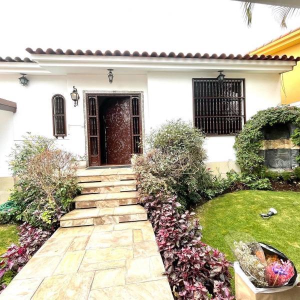 Casa en alquiler en Santiago de Surco