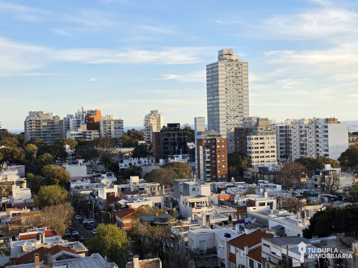 Alquiler Apartamento 1 dormitorio con Terraza parrillero Parque Rodó · Foto 9