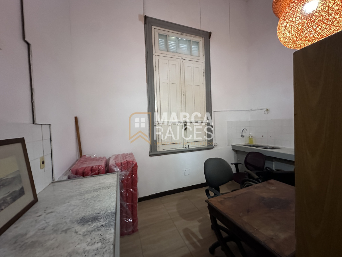 Oficinas en Alquiler Dentro de Centro de Salud en Parque Rodó | Durazno y Blanes · Foto 6