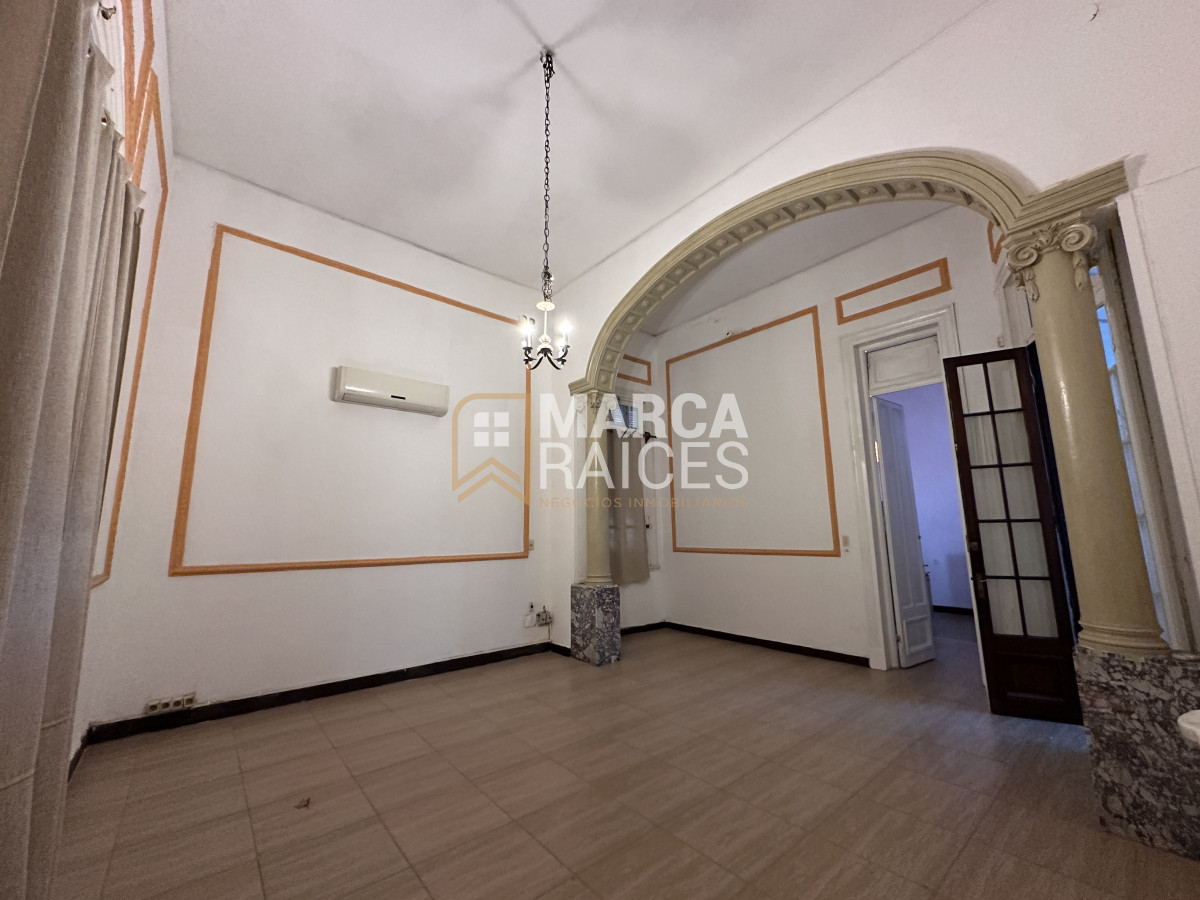 Oficinas en Alquiler Dentro de Centro de Salud en Parque Rodó | Durazno y Blanes · Foto 2