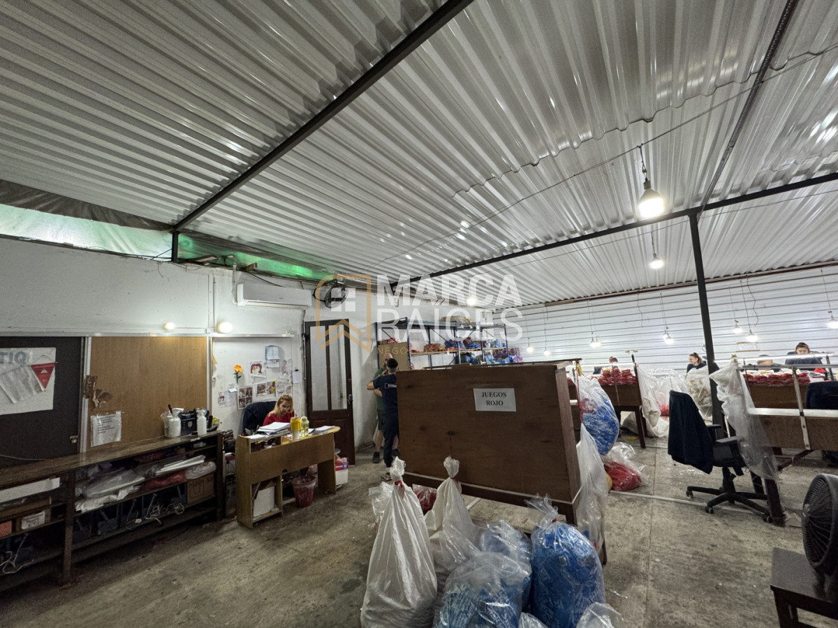Alquiler Deposito Logistico de Buenas Dimensiones Belvedere Montevideo