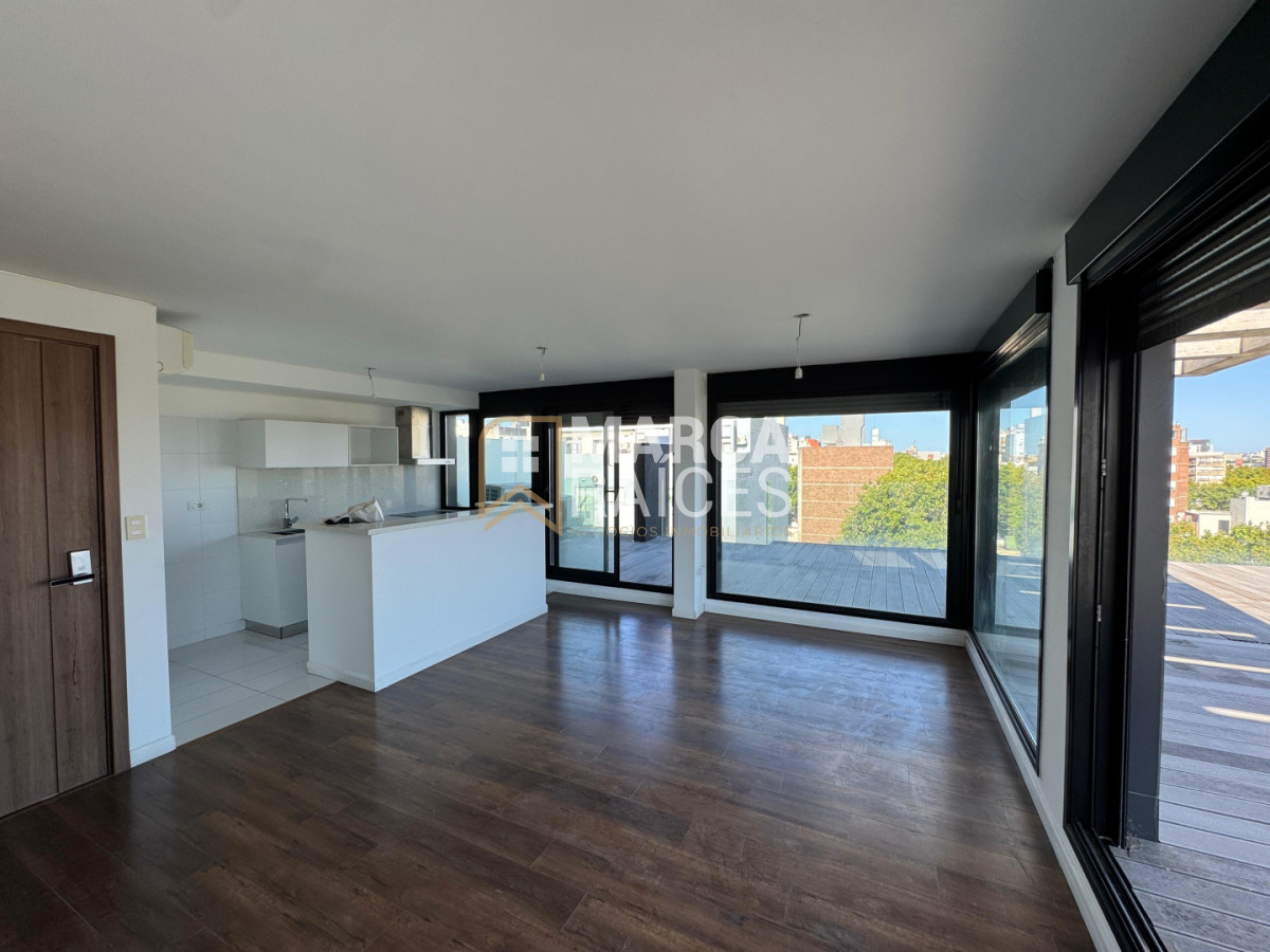 Alquiler Apartamento Penthouse 2 Dormitorios Centro ALMA SUR Montevideo · Foto 4