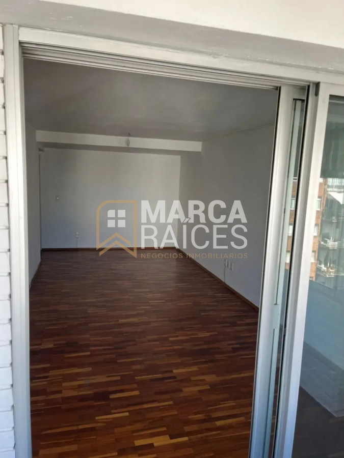 Alquiler Apartamento 2 Dormitorios, 2 Baños, 1 Garage. Montevideo Punta Carretas · Foto 3