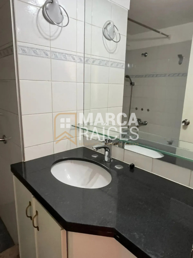 Alquiler Apartamento 2 Dormitorios, 2 Baños, 1 Garage. Montevideo Punta Carretas · Foto 10
