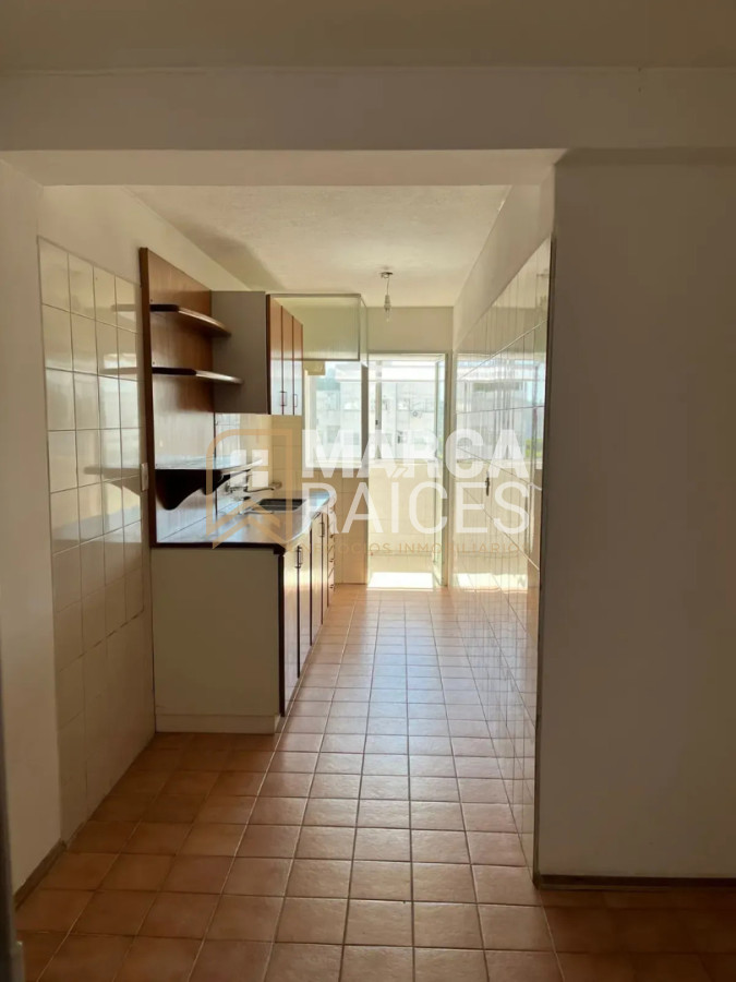 Alquiler Apartamento 2 Dormitorios, 2 Baños, 1 Garage. Montevideo Punta Carretas · Foto 4