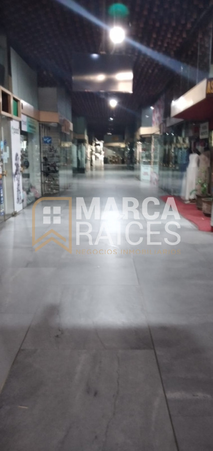 Alquiler Local Comercial. Centro, Montevideo · Foto 7