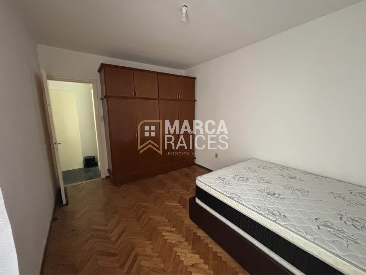 Alquiler Apartamento 1 Dormitorio Luminoso Ciudad Vieja Montevideo · Foto 9
