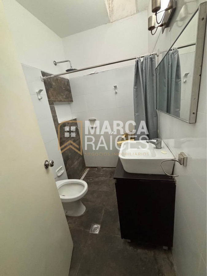 Alquiler Apartamento 1 Dormitorio Luminoso Ciudad Vieja Montevideo · Foto 7