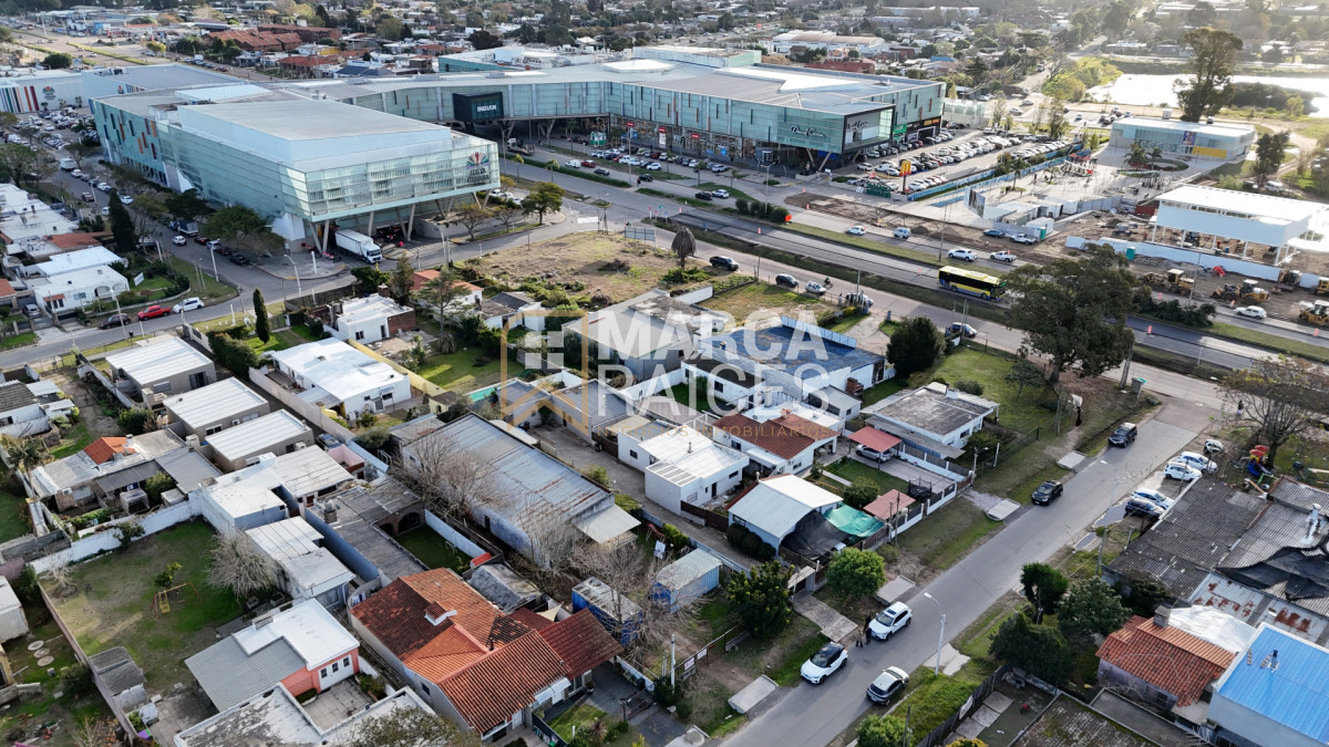 Venta 5 Propiedades con Renta Padron Unico Ciudad de La Costa Sur Canelones