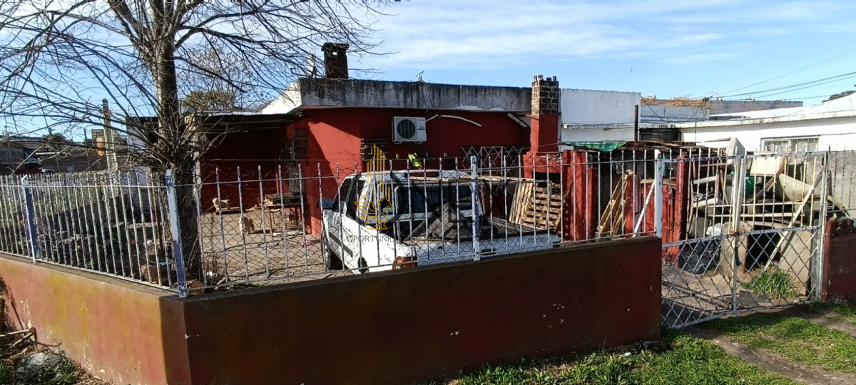Se vende casa Nuevo París, Montevideo.