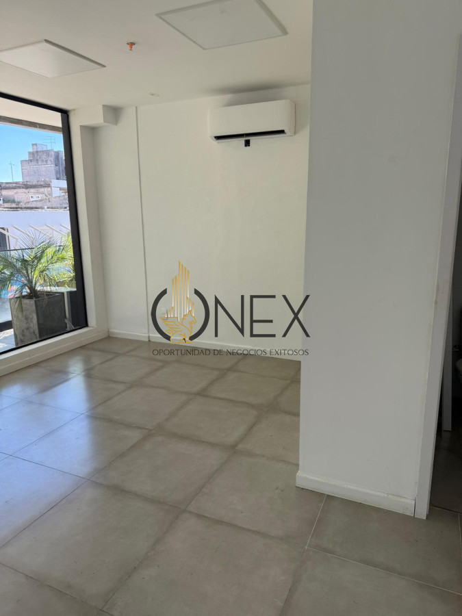 SE ALQUILA OFICINA EN TORRE DE LA DEFENSA PAYSANDU · Foto 5