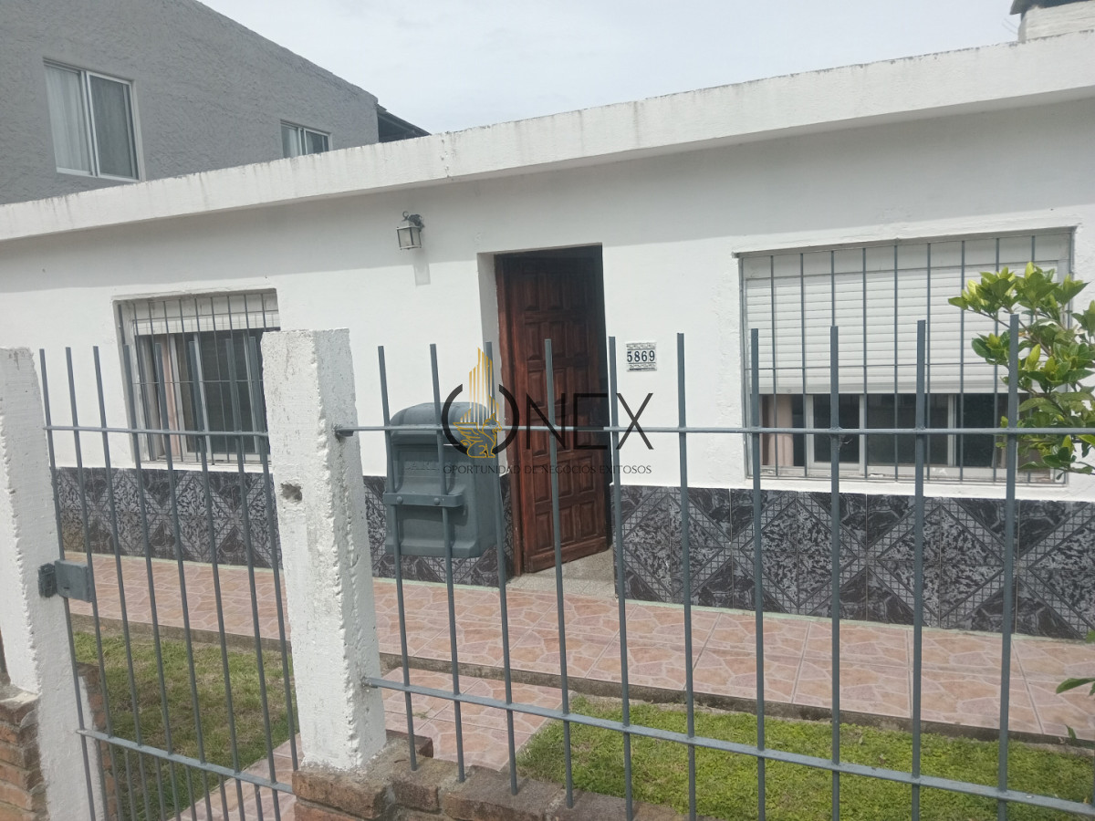 Se vende casa en Barrio Villa Sarandí
