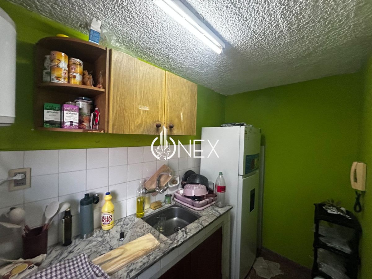 Traspaso Apartamento 2 Dormitorios Sobre Avenida · Photo 8