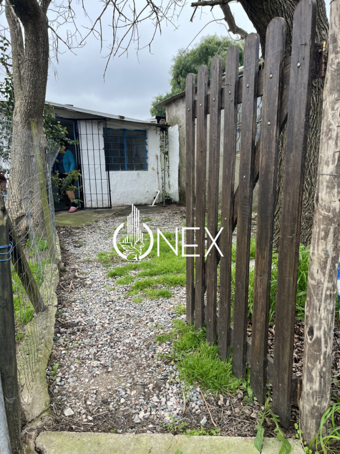 Se alquila casa en Pando