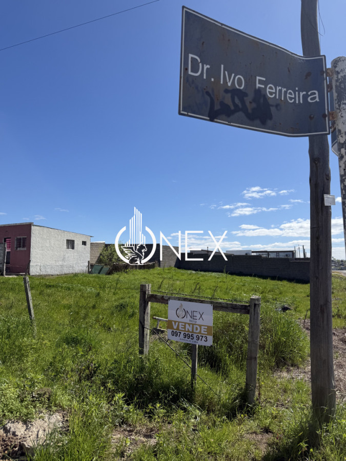 Se vende terreno en Barrio Pereira Fontes - foto 1