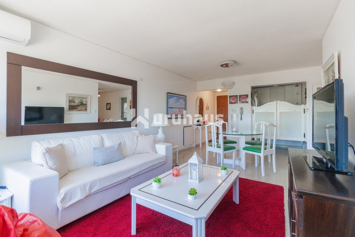 ALQUILER APARTAMENTO UN DORMITORIO Y MEDIO PUNTA DEL ESTE TORRE LIBERTADOR