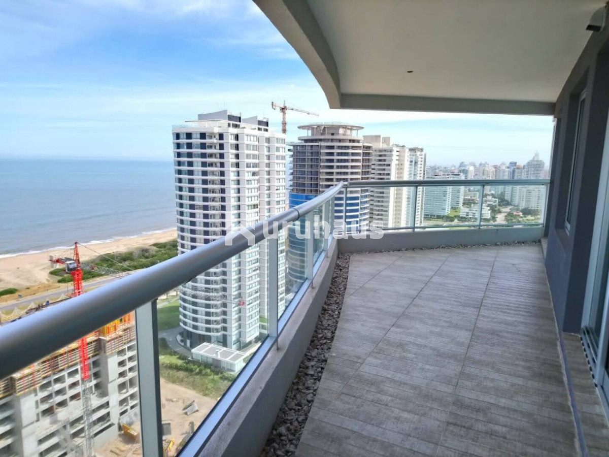 DEPARTAMENTO ALQUILER PUNTA DEL ESTE PARRILLERO PROPIO