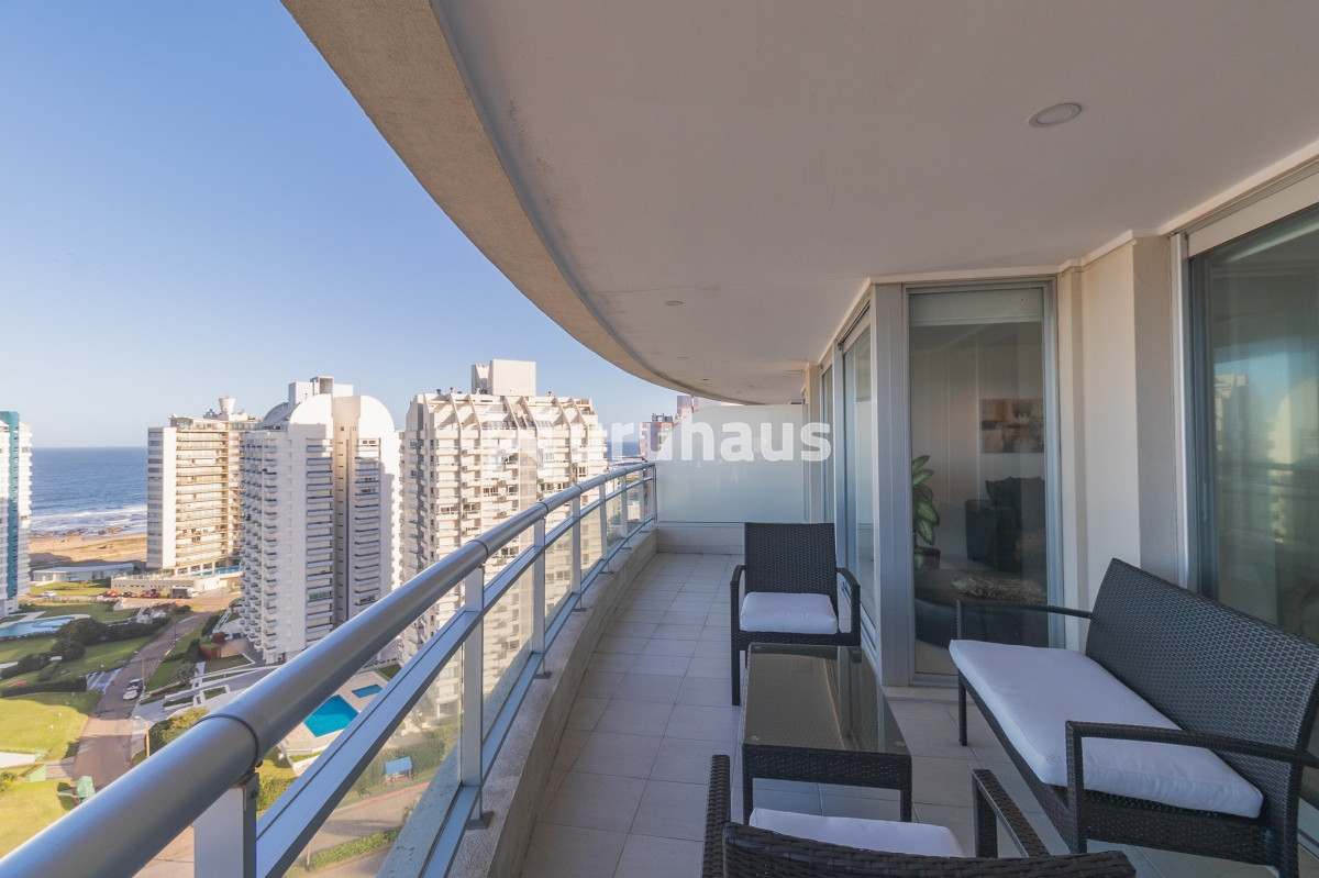 ALQUILER DEPARTAMENTO 4 DORMITORIOS EN PLAYA BRAVA
