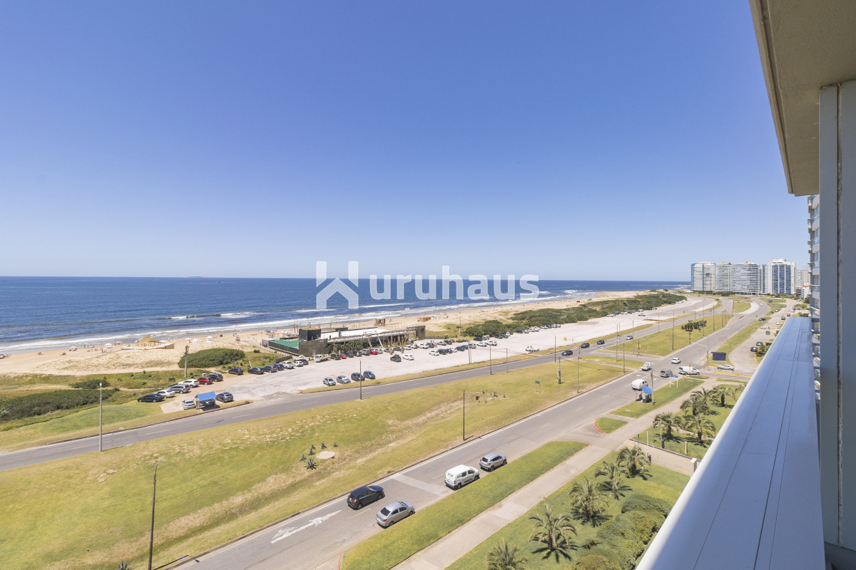 VENTA DEPARTAMENTO EN LE PARC 2 PLAYA BRAVA PUNTA DEL ESTE