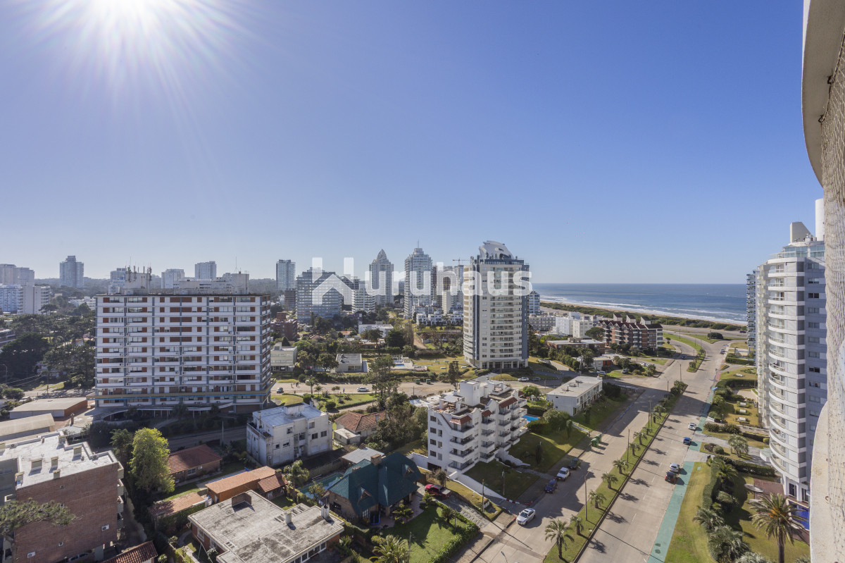VENTA DEPARTAMENTO FOREST TOWER 3 DORMITORIOS