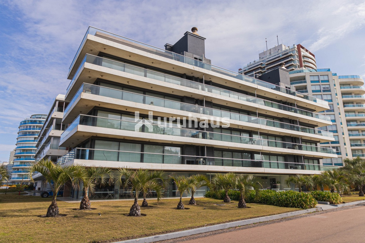 Apartamento en alquiler en Playa Brava