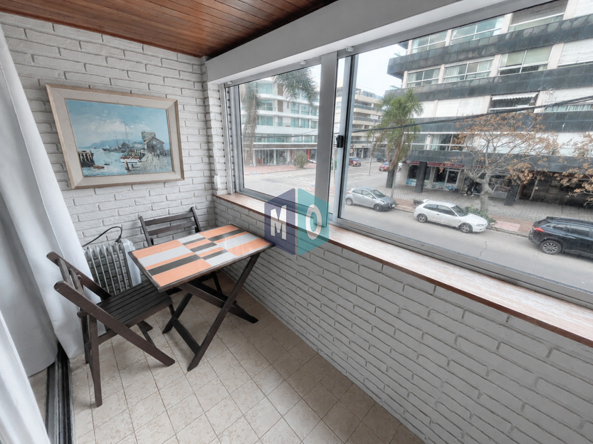 Alquiler Apartamento 1 Dormitorio Con Garaje En Península ALQUILER ANUAL