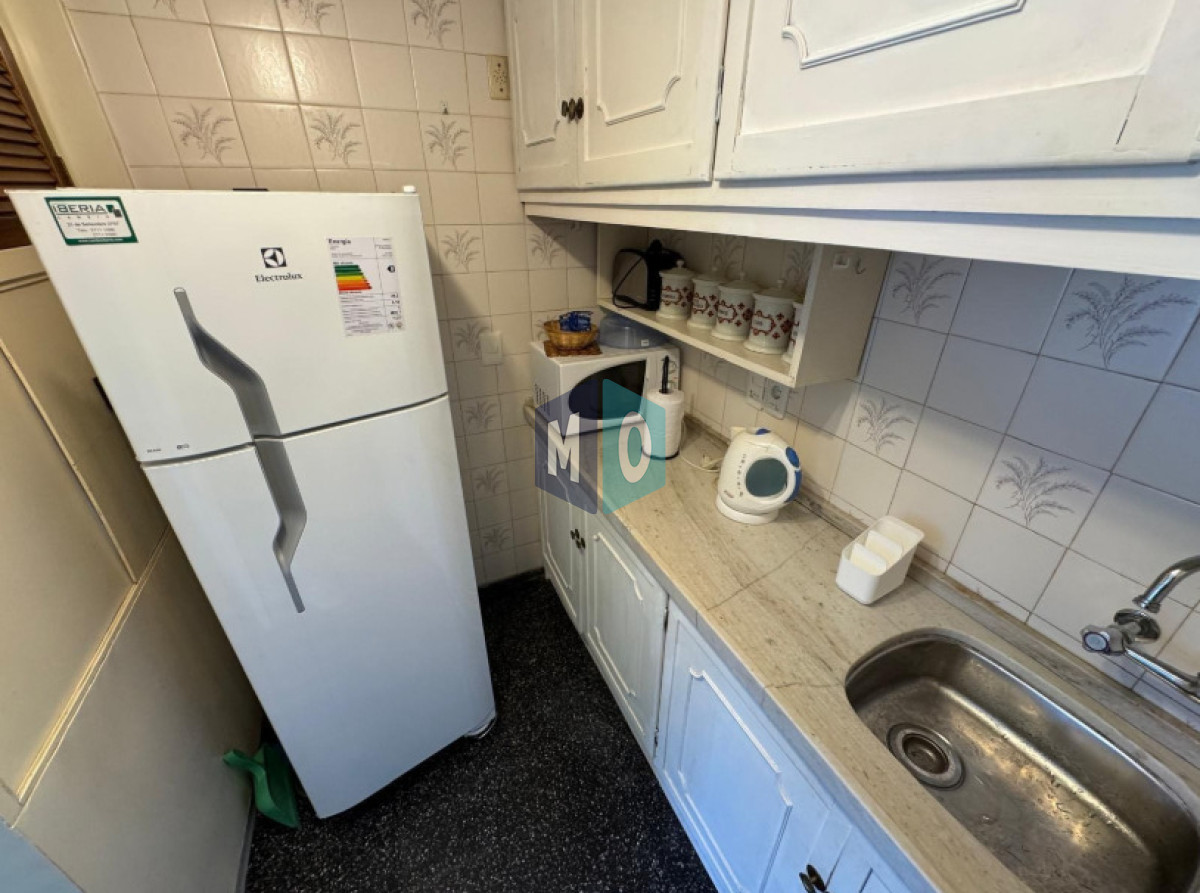 Apartamento Amoblado en Alquiler - Playa Mansa Parada 8 – 1 Dormitorio y Medio, Cochera y GC Incluidos · Foto 7