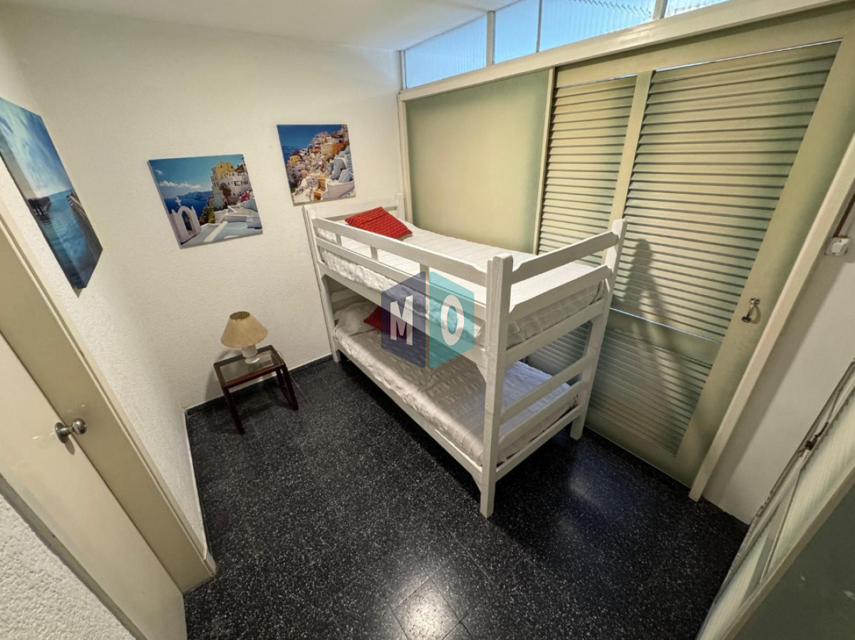 Apartamento Amoblado en Alquiler - Playa Mansa Parada 8 – 1 Dormitorio y Medio, Cochera y GC Incluidos · Foto 10