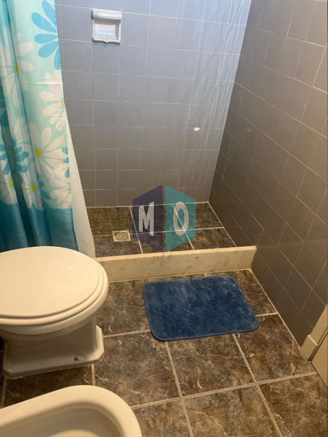 Apartamento Amoblado en Alquiler - Playa Mansa Parada 8 – 1 Dormitorio y Medio, Cochera y GC Incluidos · Foto 8