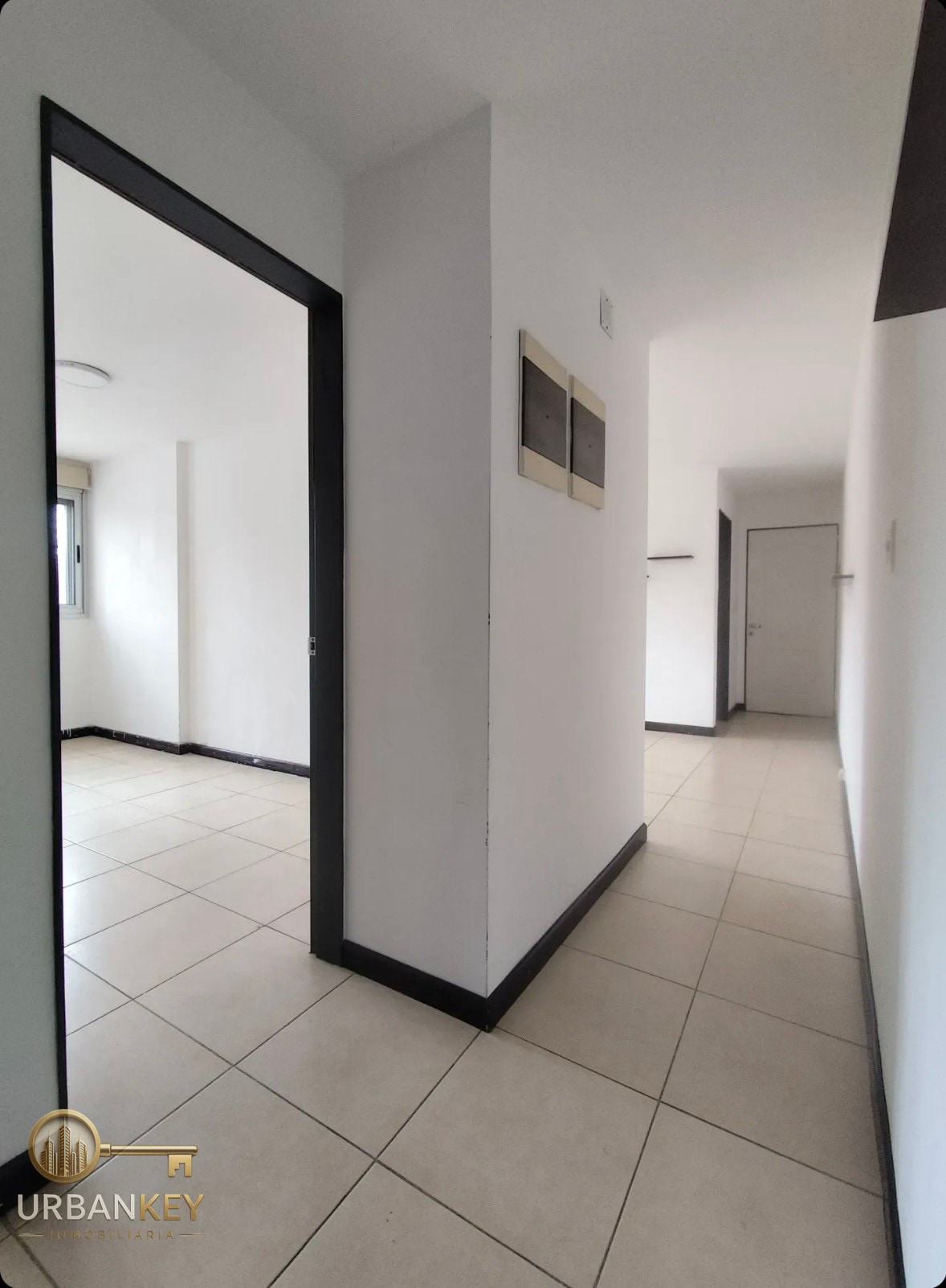 Alquiler de Apartamento de 2 Dormitorios con Deposito en Aguada · Foto 1