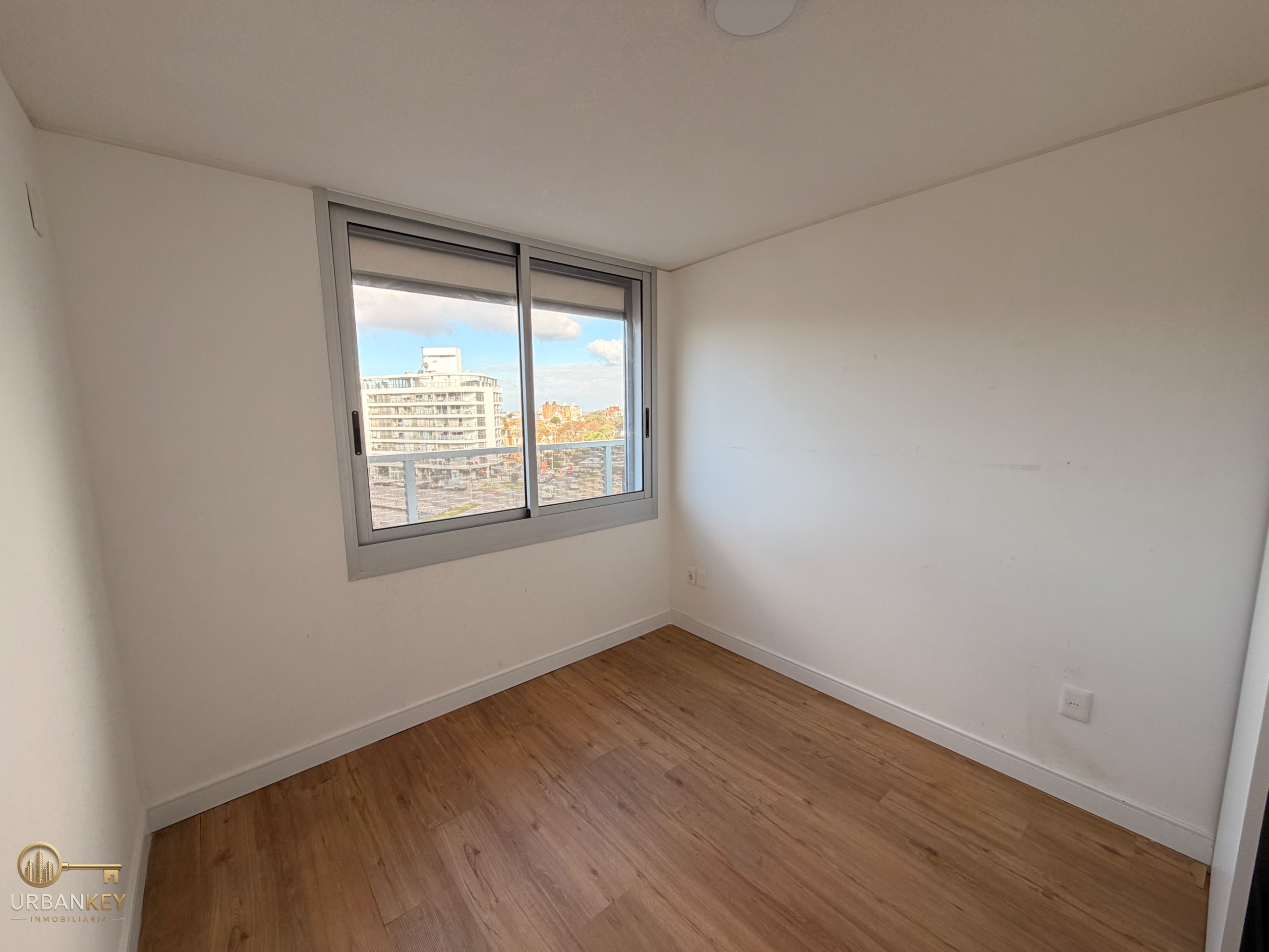 ALQUILER APARTAMENTO 1 DORMITORIO TERRAZA Y AMENITIES EN MALVIN FRENTE A PLAZA ITALIA  | DISTRITO M · Foto 9